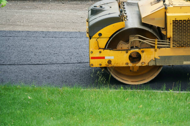 Best Professional Driveway Pavers  in Bruce, MS